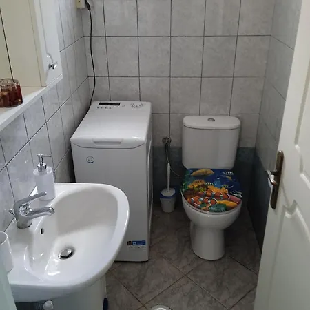 Lägenhet Perdikionia