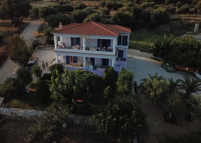 Perdikionia Appartement *